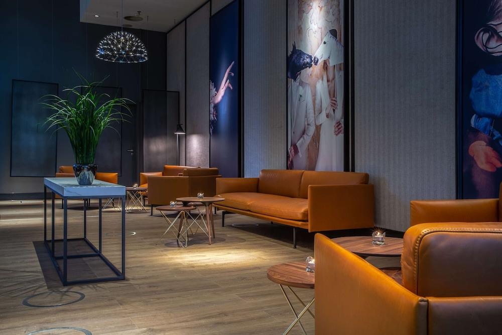 Radisson Blu Frankfurt 4*